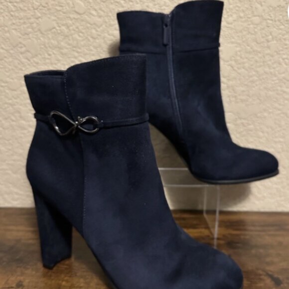 Impo Shoes - Impo Navy Blue Suede Heeled Ankle Boots Booties 7.5